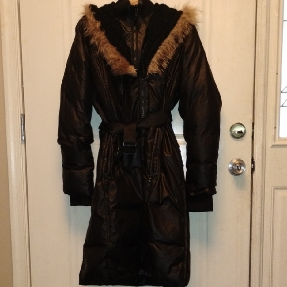 REPOSHING- RUDSAK Black Puffer Coat with Fur Trim - Picture 2 of 15